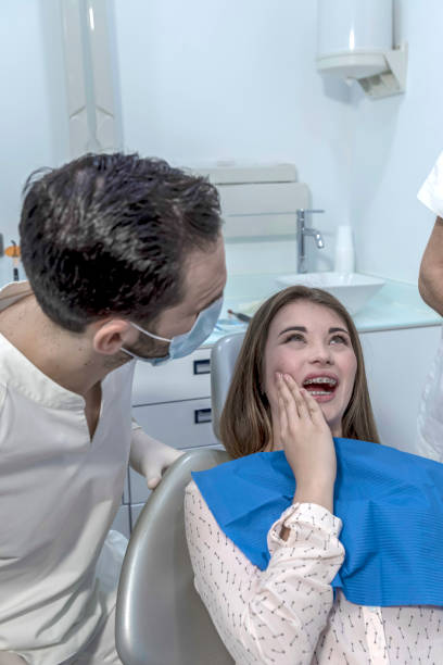 Best Emergency Dental Care for Abscessed Tooth in North Les, AK